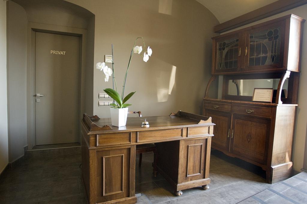 Hostal Barris 帕尔斯 外观 照片